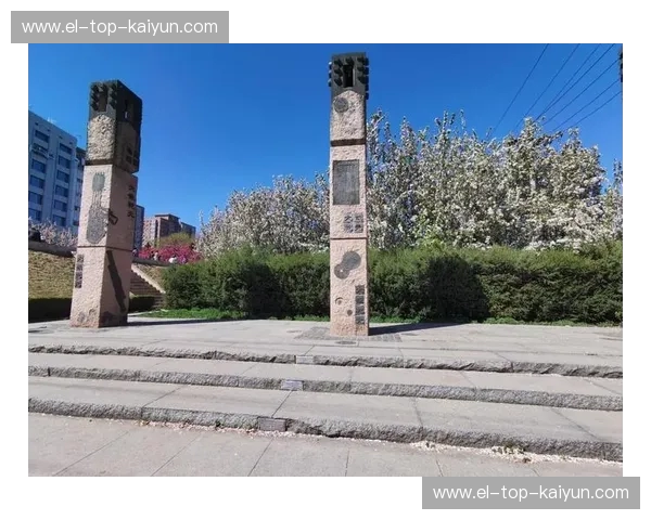 穿梭古今，时尚与底蕴的对话——首尔与北京的独特魅力对决